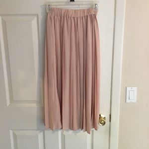 🌸 Cute Pleated Skirt 🌸